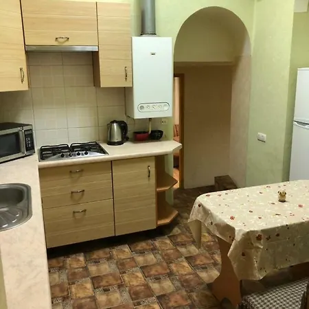 бунина 21 *